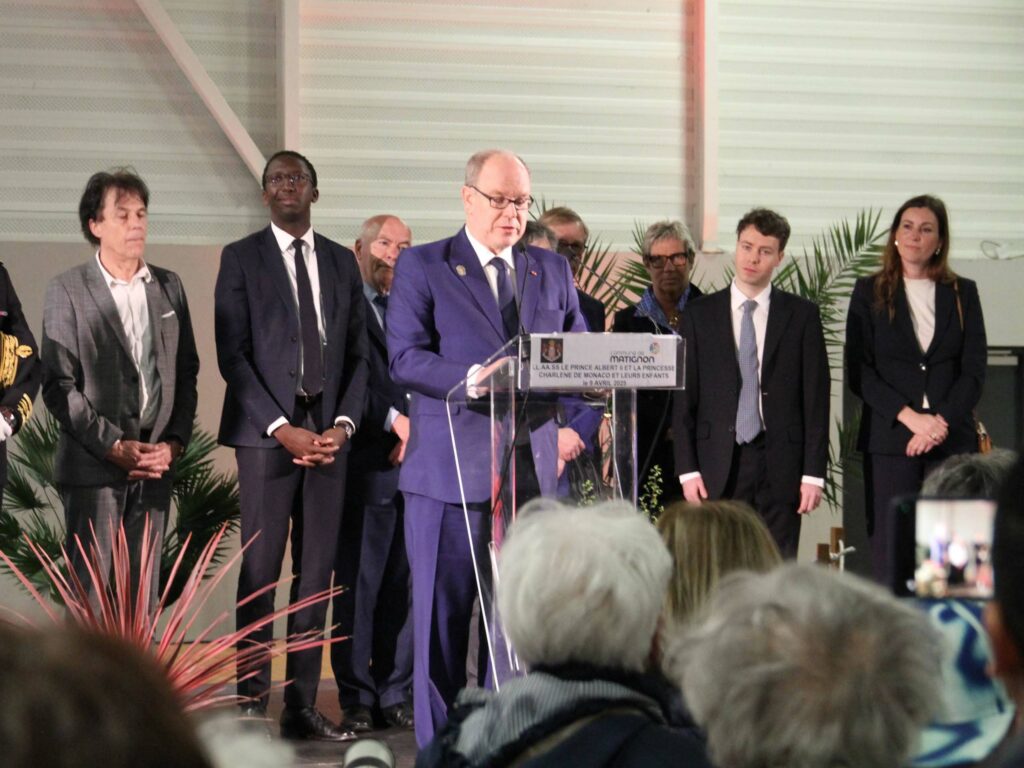 Louis de Gouyon Matignon de Pontouraude et son cousin par le droit le Prince de Monaco